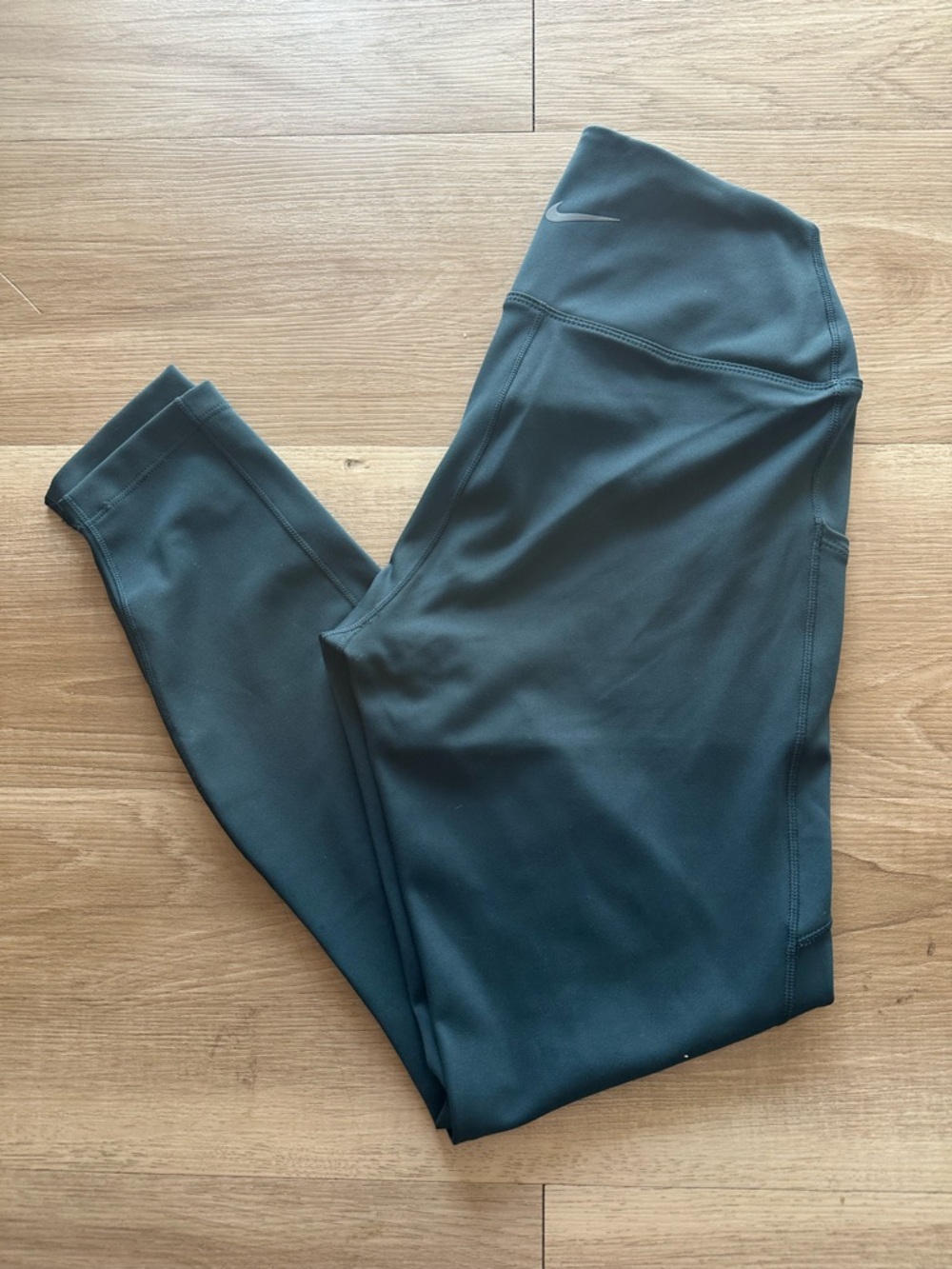 Nike Slate Green High-Rise Performance Leggings